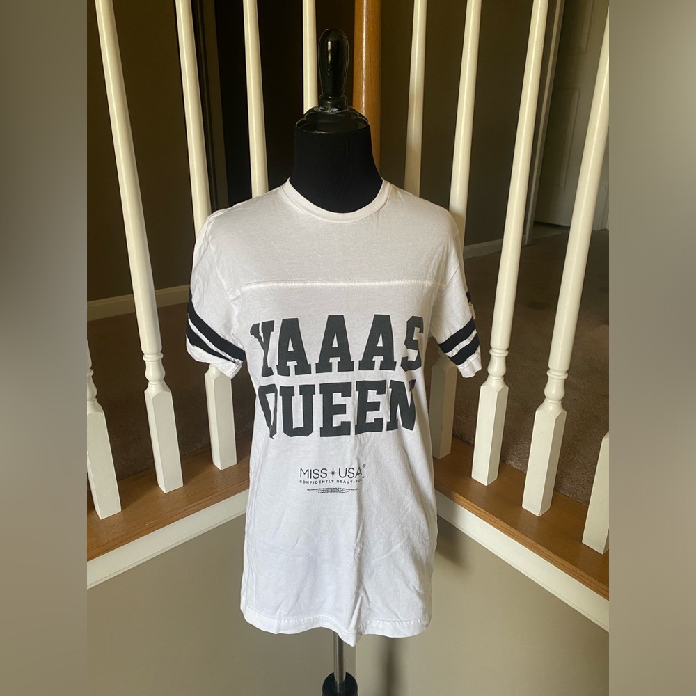 Miss USA Top